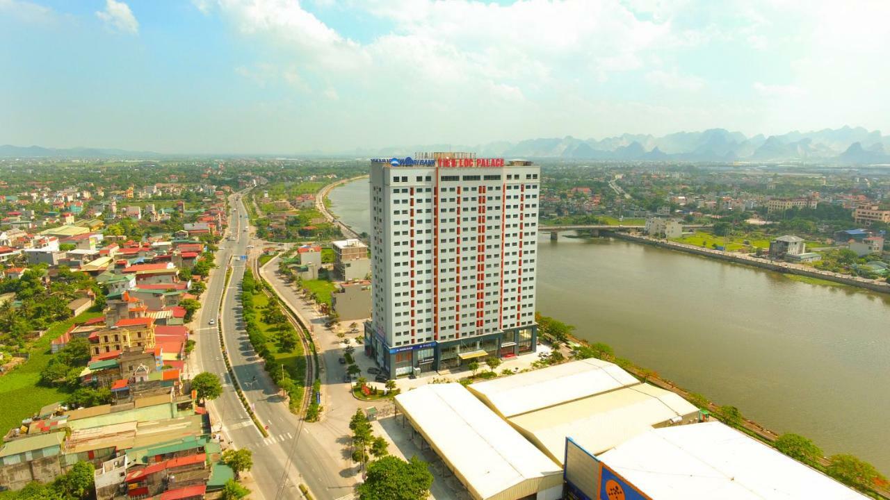 Tien Loc Palace Hotel Phu Ly Exteriör bild